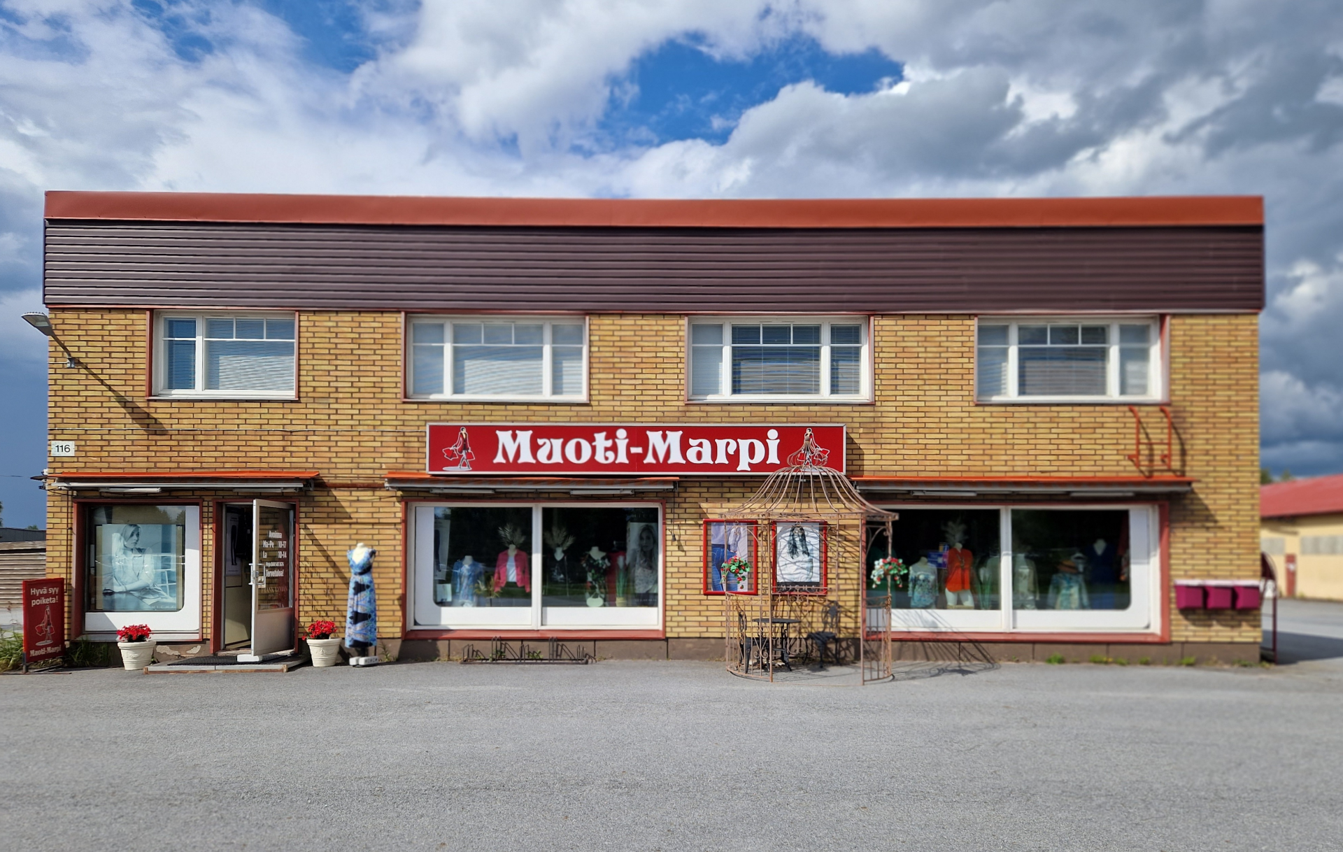 Muoti-Marpi, Seinäjoentie 116, 61850 KAUHAJOKI AS